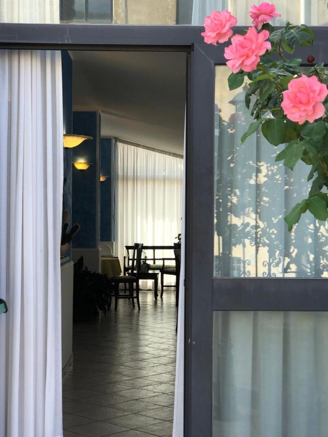 Hotel Zodiaco Bolsena Exterior foto